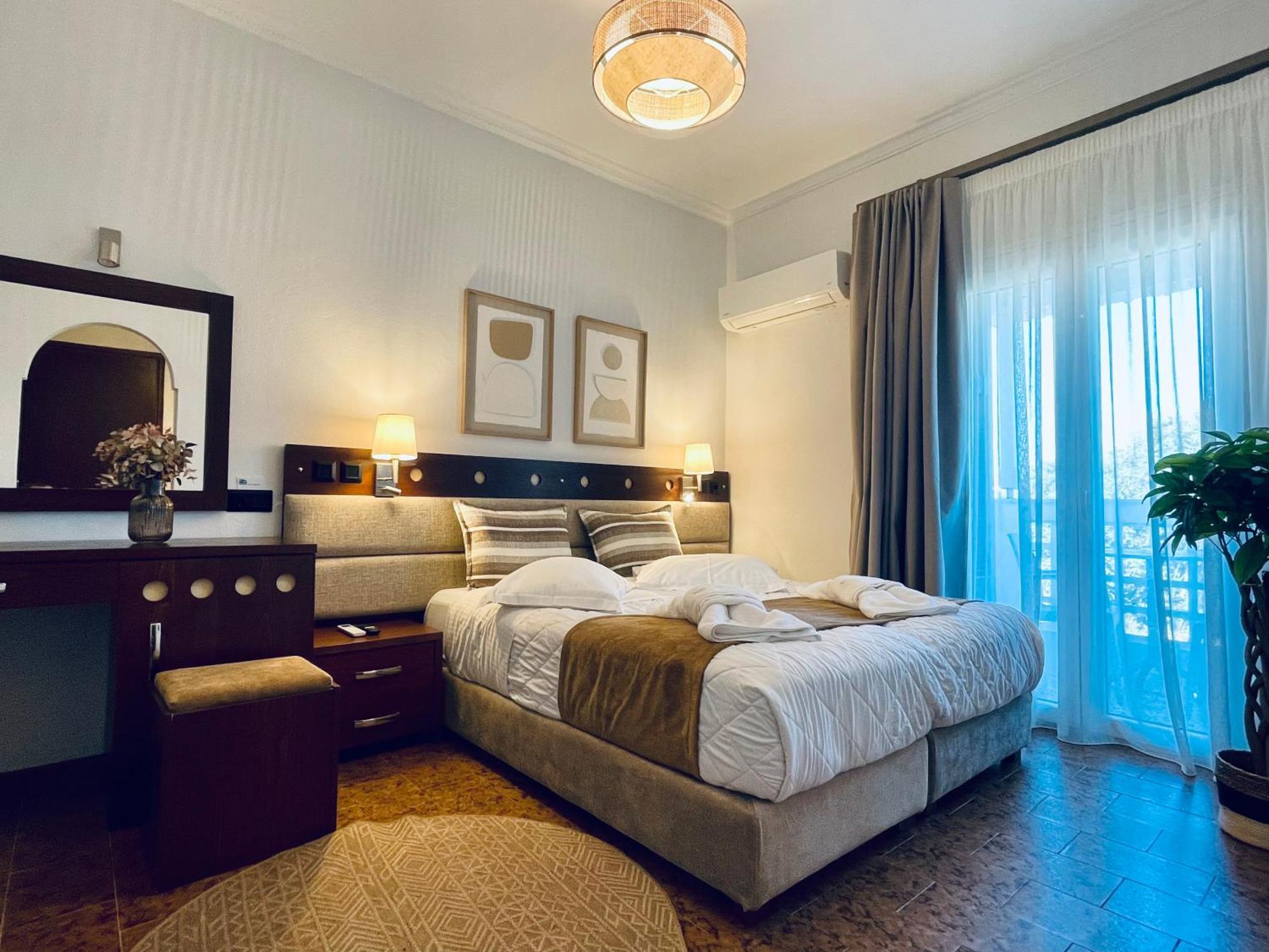 Semiramis Guesthouse Adámas Eksteriør bilde