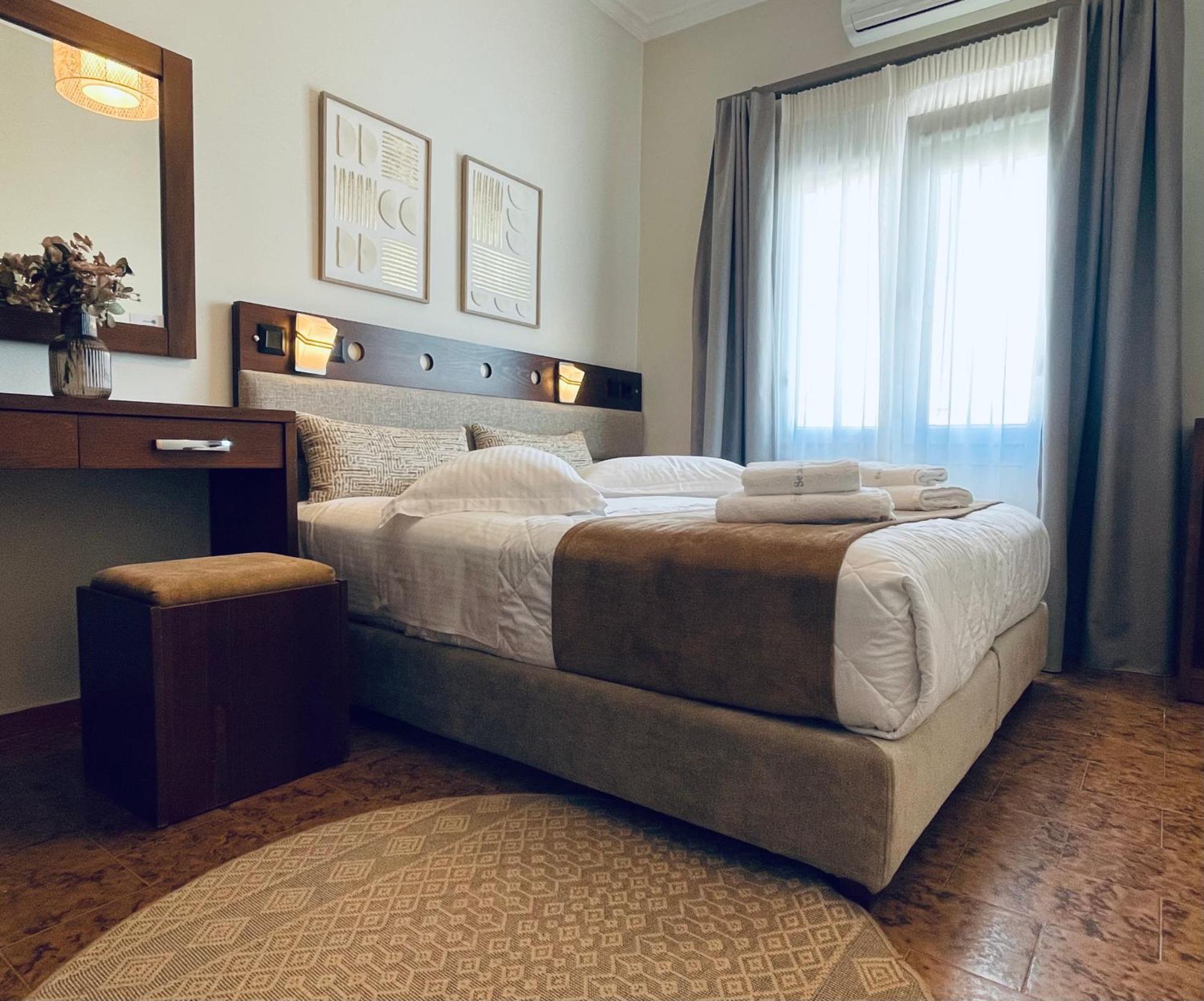 Semiramis Guesthouse Adámas Eksteriør bilde